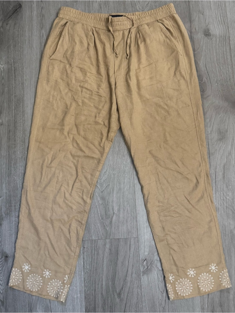 Abercrombie & Fitch Tan Drawstring pants with Embroidered Hem